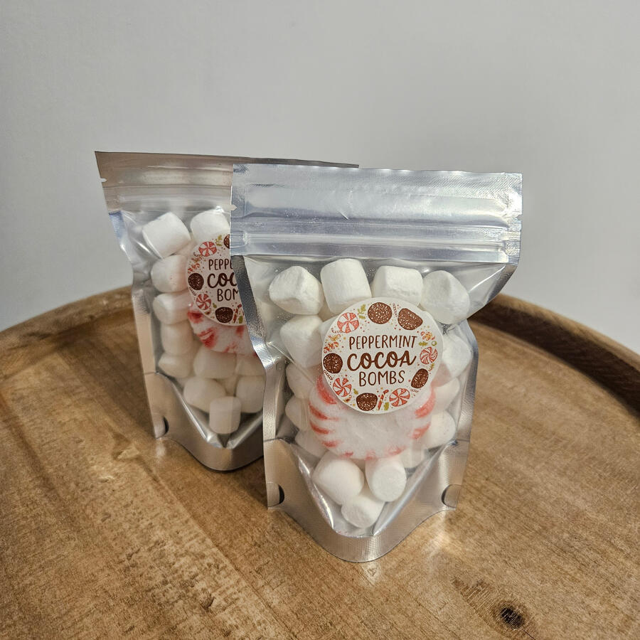 Peppermint Cocoa Bombs